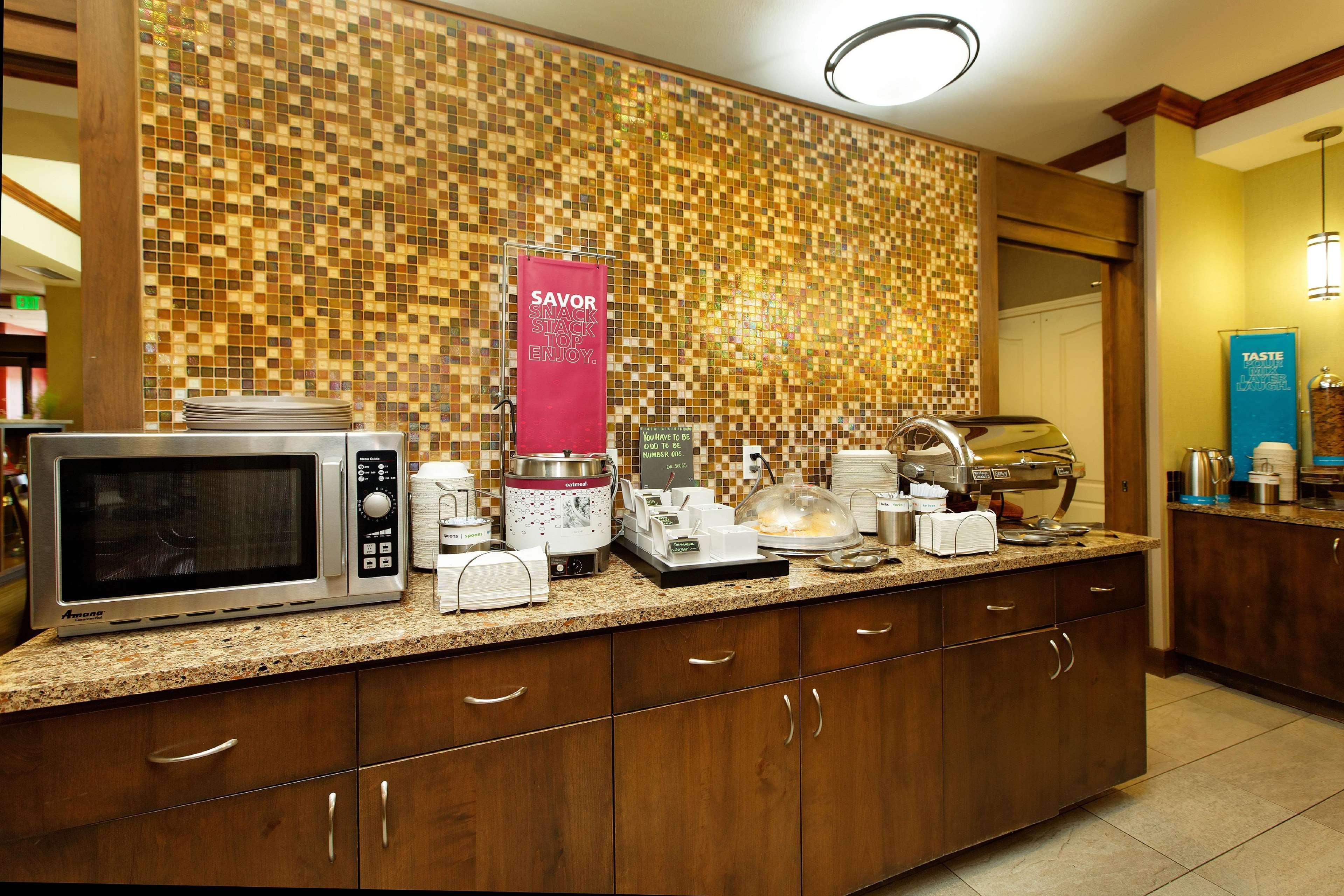 Hampton By Hilton Hotel 3*