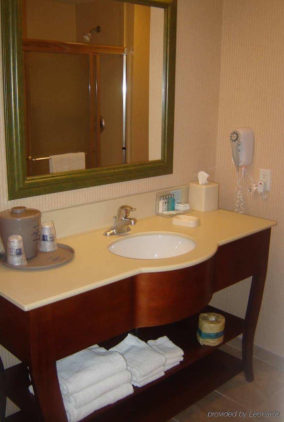 Hampton By Hilton Hotel